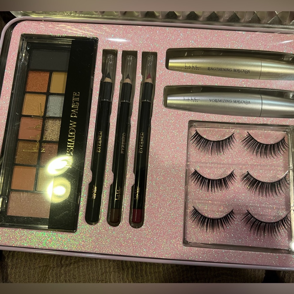 Make up collection